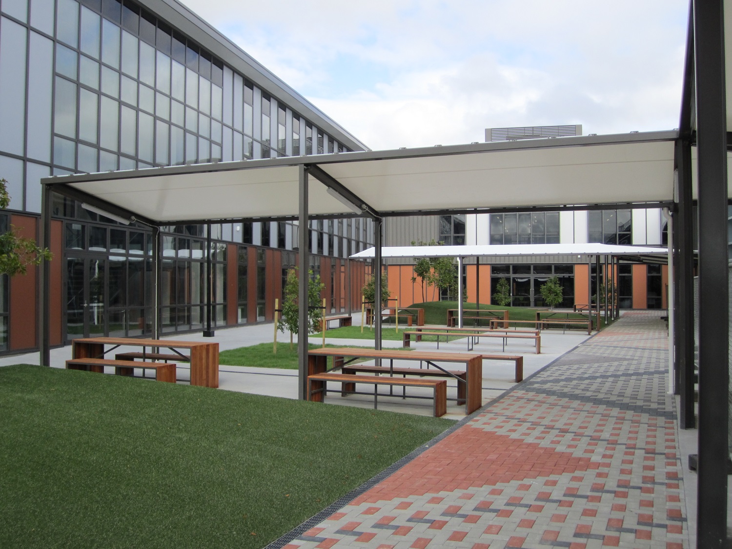 Rototuna Senior High School - Shade Systems Ltd NZ